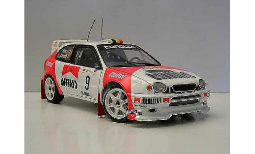 Toyota Corolla WRC 1/18 Autoart rallye portugal miniature