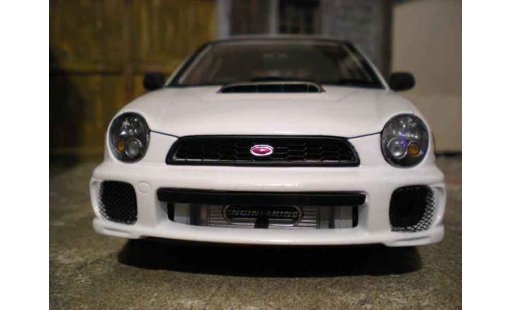 Subaru Impreza STI 1/18 Autoart jdm blanche miniature