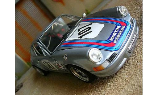 Porsche 911 RS 1/18 Universal Hobbies 2.7 martini miniature