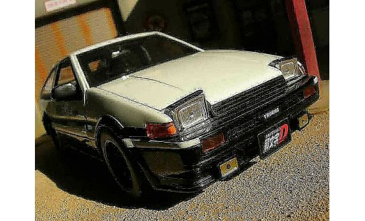 Toyota Trueno AE86 1/18 Jada Toys  miniature