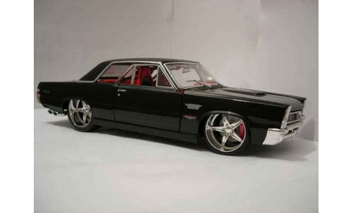Pontiac GTO 1965 1/18 Jada Toys  miniature
