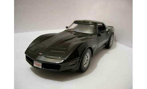 Chevrolet Corvette Coupe 1/18 Welly C3 noire 1982 miniature