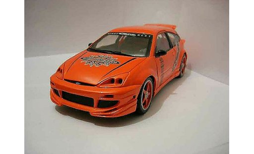 Ford Focus RS 1/18 Hot Wheels wings west miniature