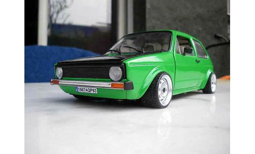 Volkswagen Golf GTI 1/18 Solido emeraude miniature