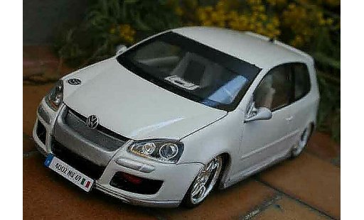 Volkswagen Golf GTI 1/18 Norev alpine blanche sono miniature