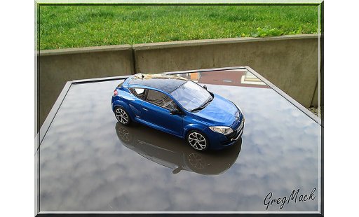 Renault Megane RS 250 1/18 Ottomobile (Ex BRI) sport miniature