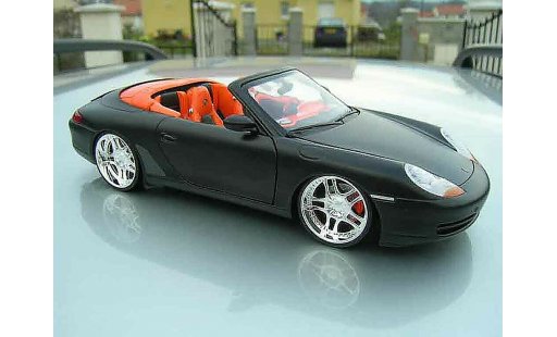 Porsche 911 Cabriolet 1/18 Ut Models noire miniature