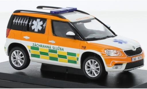 Skoda Yeti 1/43 Abrex FL Pet-Medic 2013 miniature