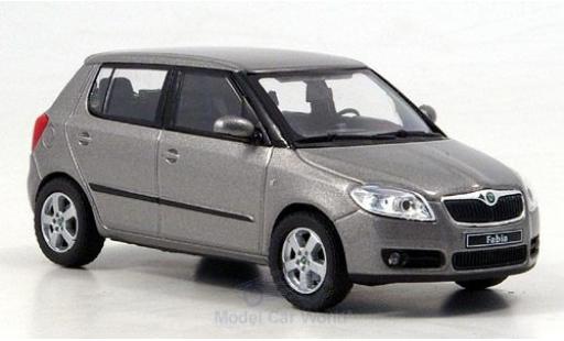 Miniature Skoda Fabia 1/43 Abrex II metallise beige 2006 Skoda Fabia 1/43 Abrex II metallise beige 2006 miniature
