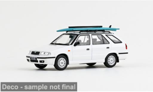 Miniature Skoda Felicia 1/43 Abrex FL Combi blanche 1998 1:43 Skoda Felicia 1/43 Abrex FL Combi blanche 1998 1:43 miniature