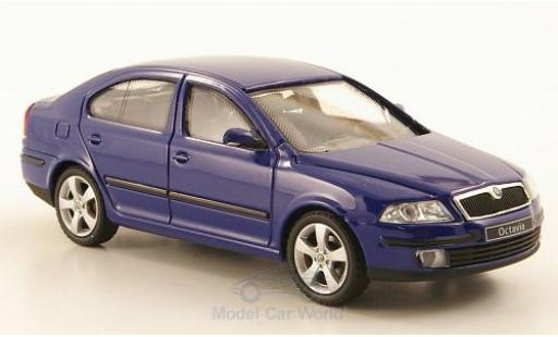 Miniature Skoda Octavia 1/43 Abrex bleue 2004 Skoda Octavia 1/43 Abrex bleue 2004 miniature