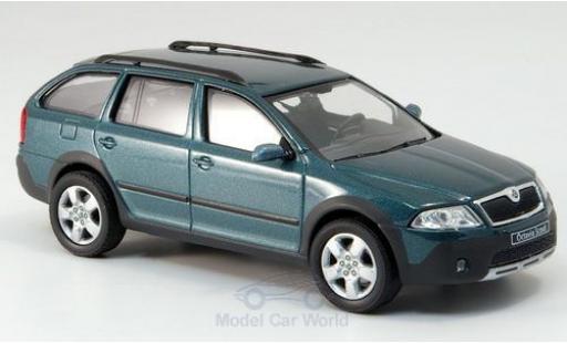 Miniature Skoda Octavia 1/43 Abrex Combi Scout metallise verte Skoda Octavia 1/43 Abrex Combi Scout metallise verte miniature
