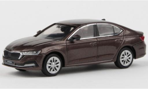Miniature Skoda Octavia 1/43 Abrex IV metallise marron 2020 Skoda Octavia 1/43 Abrex IV metallise marron 2020 miniature