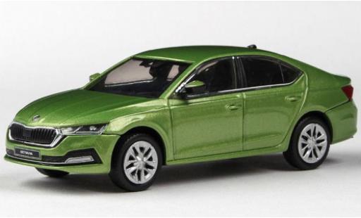 Miniature Skoda Octavia 1/43 Abrex IV metallise verte 2020 Skoda Octavia 1/43 Abrex IV metallise verte 2020 miniature