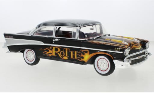 Miniature Chevrolet Bel Air 1/18 ACME Bel air noire/Décorer Big Daddy Ed Roth 1957 Chevrolet Bel Air 1/18 ACME Bel air noire/Décorer Big Daddy Ed Roth 1957 miniature
