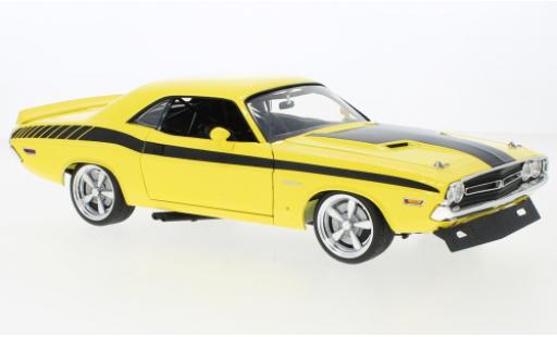 Miniature Dodge Challenger 1/18 ACME Trans Am Streetfighter jaune/noire Chicayne 1971 Dodge Challenger 1/18 ACME Trans Am Streetfighter jaune/noire Chicayne 1971 miniature