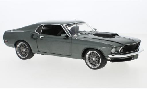 Miniature Ford Mustang 1/18 ACME GT Bullet Street Fighter verte 1969 Ford Mustang 1/18 ACME GT Bullet Street Fighter verte 1969 miniature