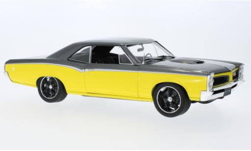 Miniature Pontiac GTO 1/18 ACME Restomod jaune/noire 1966 Pontiac GTO 1/18 ACME Restomod jaune/noire 1966 miniature