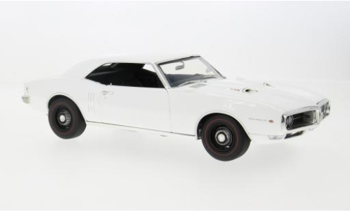 Miniature Pontiac Firebird 1/18 ACME First Ram Air II blanche 1968 1:18 Pontiac Firebird 1/18 ACME First Ram Air II blanche 1968 1:18 miniature