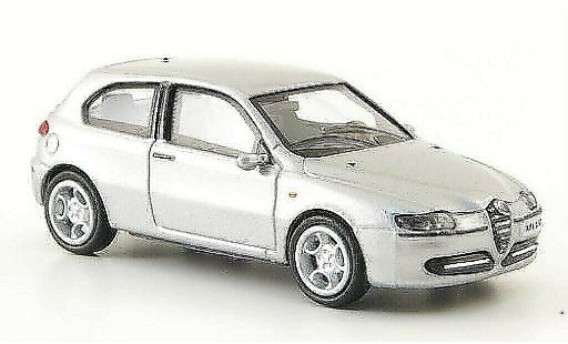 Alfa Romeo 147 berlina 1/87 Ricko grise 3-Turer 2001 miniature