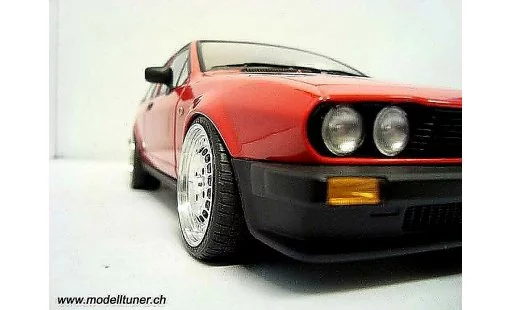 Alfa Romeo Alfetta gtv 2.0 1/18 Autoart V alfetta 1980 miniature