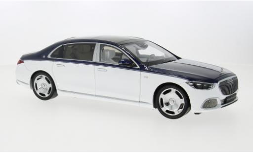 Miniature Mercedes CLA 1/18 Almost Real Maybach Classe S blanche/bleue 2021 1:18 Mercedes CLA 1/18 Almost Real Maybach Classe S blanche/bleue 2021 1:18 miniature
