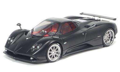 Miniature Pagani Zonda 1/18 Almost Real F matt-noire 2015 Pagani Zonda 1/18 Almost Real F matt-noire 2015 miniature
