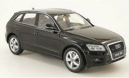 Audi Q5 suv 1/24 Welly noire miniature