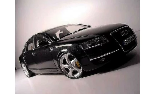 Audi A6 berline 1/18 Norev jantes porsche miniature