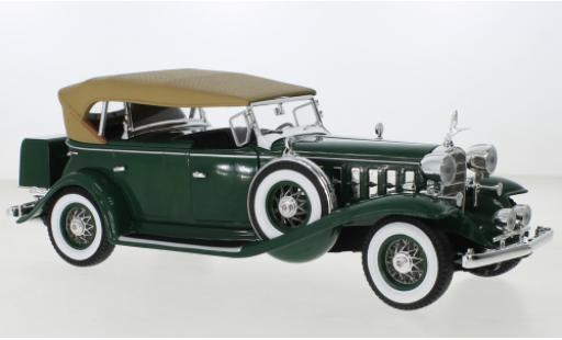 Miniature Cadillac V16 1/18 Auto World Phaeton verte 1932 Cadillac V16 1/18 Auto World Phaeton verte 1932 miniature