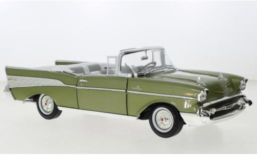 Miniature Chevrolet Bel Air 1/18 Auto World Cabriolet metallise verte 1957 Chevrolet Bel Air 1/18 Auto World Cabriolet metallise verte 1957 miniature
