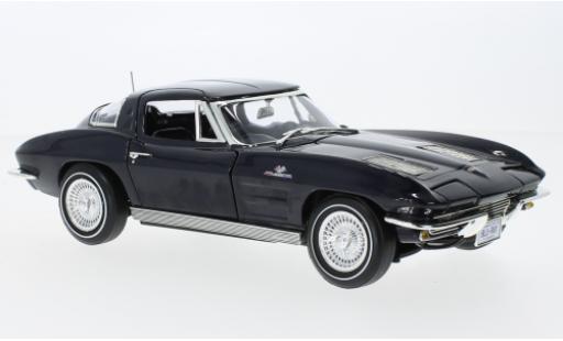 Miniature Chevrolet Corvette 1/18 Auto World (C2) Stingray bleu foncé 1973 Chevrolet Corvette 1/18 Auto World (C2) Stingray bleu foncé 1973 miniature
