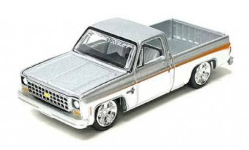 Miniature Chevrolet Silverado 1/64 Auto World d 1980 Chevrolet Silverado 1/64 Auto World d 1980 miniature