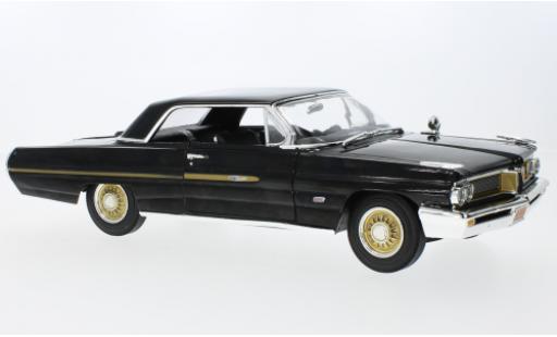 Miniature Pontiac Grand Prix 1/18 Auto World Fireball Roberts Edition noire/doré 1962 Pontiac Grand Prix 1/18 Auto World Fireball Roberts Edition noire/doré 1962 miniature