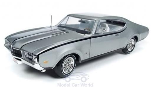 Miniature Oldsmobile Cutlass 1/18 Auto World Hurst grise 1968 Oldsmobile Cutlass 1/18 Auto World Hurst grise 1968 miniature