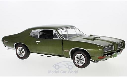 Miniature Pontiac GTO 1/18 Auto World Hardtop metallise verte 1968 Pontiac GTO 1/18 Auto World Hardtop metallise verte 1968 miniature