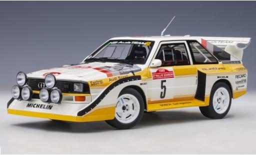 Miniature Audi Sport Quattro 1/18 AUTOart Sport quattro S1 No.5 HB Team HB Rallye WM Rally San Remo 1985 W.Röhrl/C.Geistdörfer Audi Sport Quattro 1/18 AUTOart Sport quattro S1 No.5 HB Team HB Rallye WM Rally San Remo 1985 W.Röhrl/C.Geistdörfer miniature