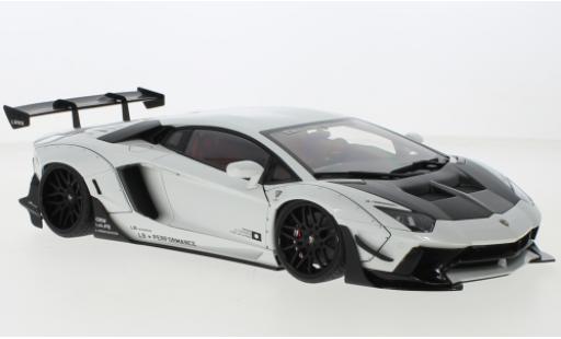 Miniature Lamborghini Aventador 1/18 AUTOart LB-Works limited Edition metallise blanche/carbon Lamborghini Aventador 1/18 AUTOart LB-Works limited Edition metallise blanche/carbon miniature