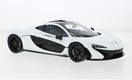 Miniature McLaren P1 1/18 AUTOart blanche 2013 McLaren P1 1/18 AUTOart blanche 2013 miniature