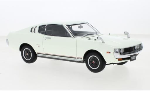 Miniature Toyota Celica 1/18 AUTOart Liftback 2000GT (RA25) blanche RHD 1973 Toyota Celica 1/18 AUTOart Liftback 2000GT (RA25) blanche RHD 1973 miniature
