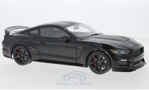 Miniature Ford Mustang 1/18 AUTOart Shelby GT-350R noire/matt-noire 2017 Ford Mustang 1/18 AUTOart Shelby GT-350R noire/matt-noire 2017 miniature