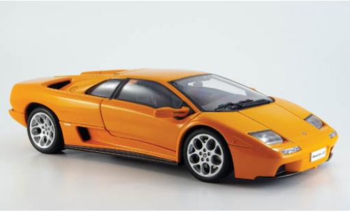 Miniature Lamborghini Diablo 1/18 AUTOart 6.0 orange Lamborghini Diablo 1/18 AUTOart 6.0 orange miniature