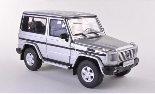 Mercedes Classe G 1/18 AUTOart G 500 (W461) SWB grise 1998 1:18 miniature