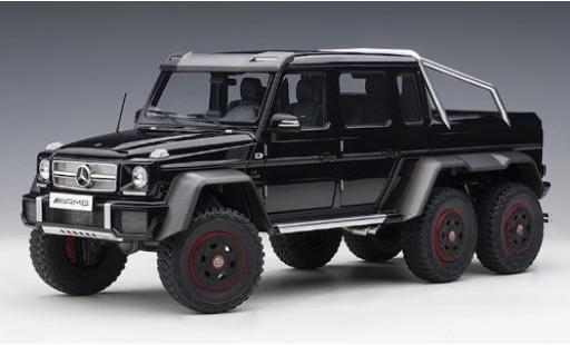 Miniature Mercedes Classe G 1/18 AUTOart G63 AMG 6x6 noire 2013 Mercedes Classe G 1/18 AUTOart G63 AMG 6x6 noire 2013 miniature