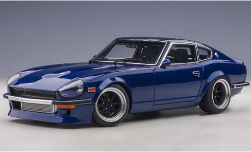 Miniature Nissan Fairlady Z 1/18 AUTOart (S30) Wangan Midnight metallise bleue RHD Akuma no Z (30th Anniversary) Nissan Fairlady Z 1/18 AUTOart (S30) Wangan Midnight metallise bleue RHD Akuma no Z (30th Anniversary) miniature