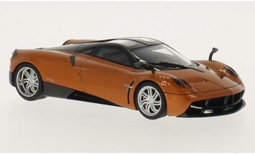 Miniature Pagani Huayra 1/43 AUTOart bronze 2011 Pagani Huayra 1/43 AUTOart bronze 2011 miniature