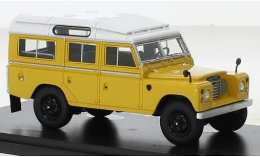 Land Rover 109 1/43 AutoCult Autocult/Avenue 43 Series III jaune/blanche 1975 1:43 miniature