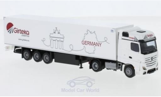 Miniature Mercedes Actros 1/87 AWM 2 BigSpace / Aerop. Girteka Logistics Kühlkoffer-Sattelzug Mercedes Actros 1/87 AWM 2 BigSpace / Aerop. Girteka Logistics Kühlkoffer-Sattelzug miniature