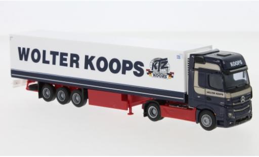Miniature Mercedes Actros 1/87 AWM 5 GigaSpace/Aerop. Wolter Koops (NL) Remorque de boîte de réfrigération Mercedes Actros 1/87 AWM 5 GigaSpace/Aerop. Wolter Koops (NL) Remorque de boîte de réfrigération miniature