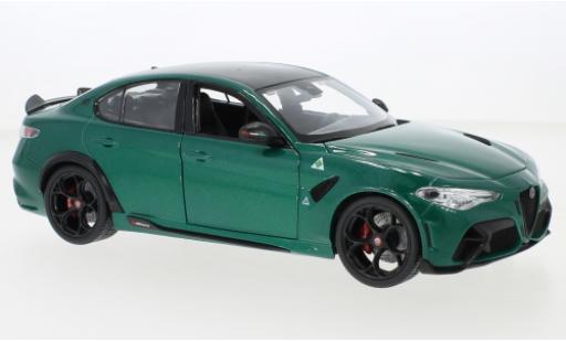Miniature Alfa Romeo Giulia 1/18 Burago GTA metallise verte 2020 Alfa Romeo Giulia 1/18 Burago GTA metallise verte 2020 miniature